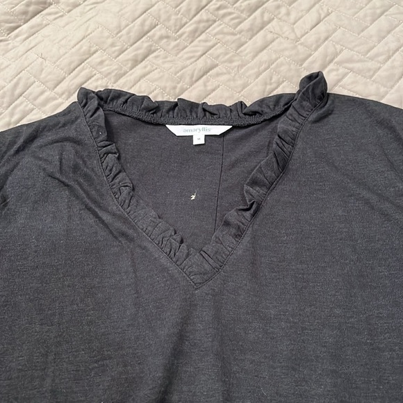 Amaryllis Heartbreaker Blouse - HEATHER BLACK / Medium / NWOT - Picture 3 of 9